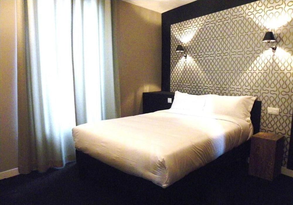 Hotel Les Terres Blanches Chatou Eksteriør bilde