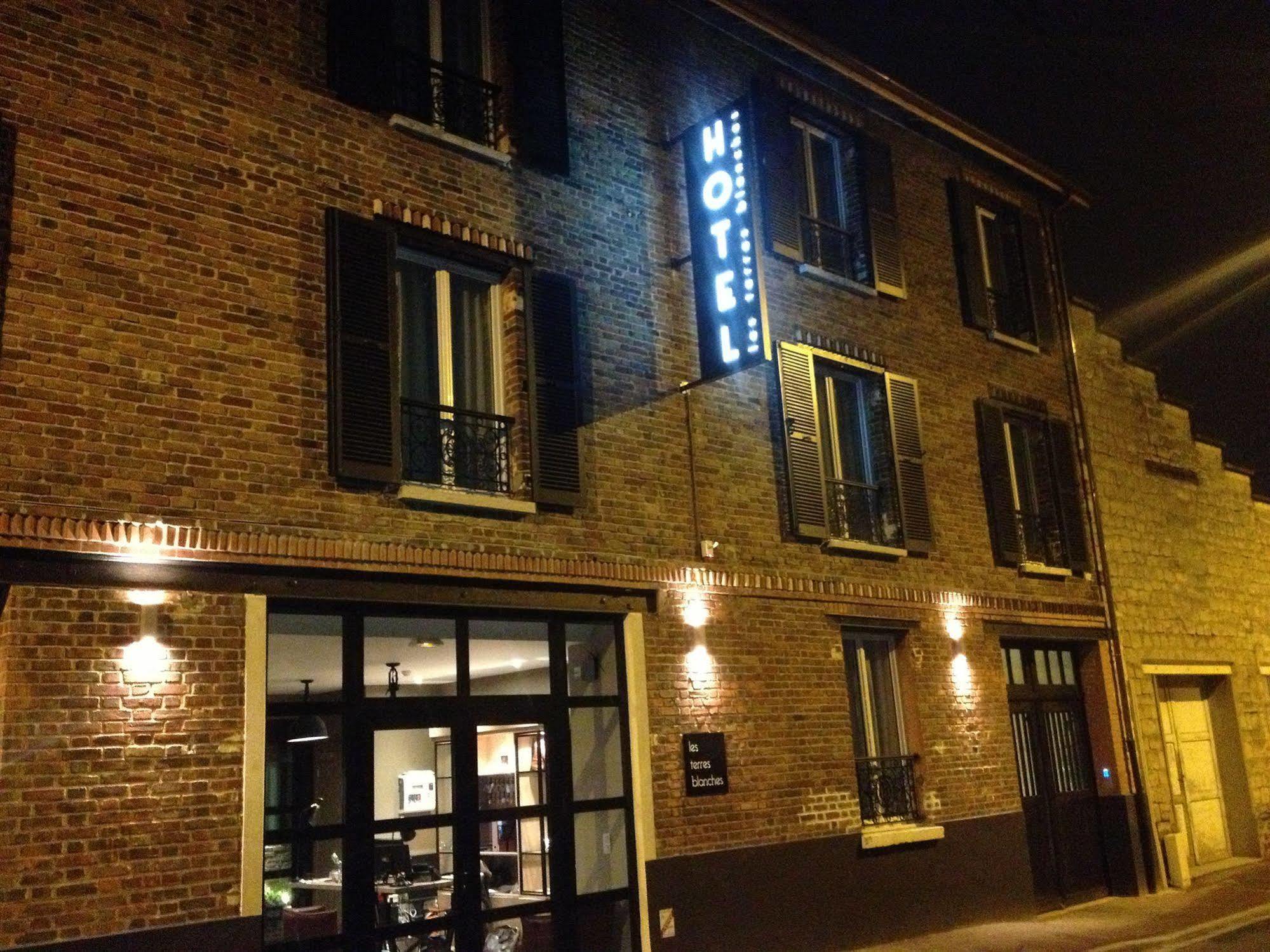 Hotel Les Terres Blanches Chatou Eksteriør bilde
